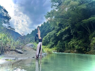 代々木上原 ヨガスタジオ スタジオゴッドのコラム『新クラス Odaka yoga®︎ プラーナフローヨガ について』